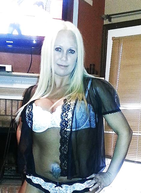 大人の色気
 #18210276