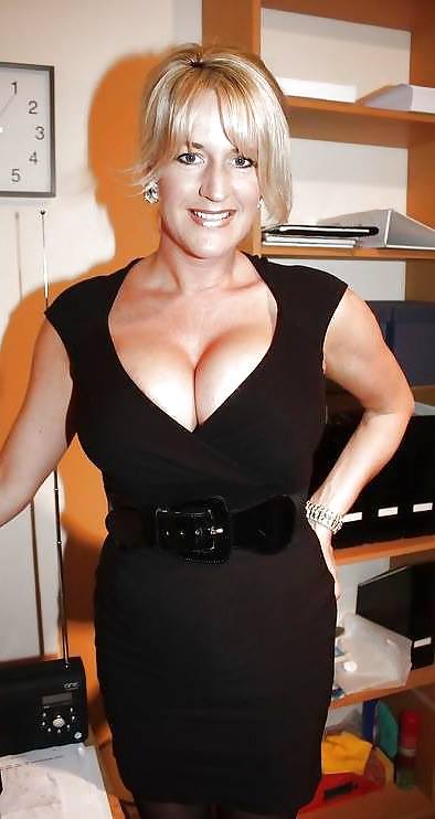 大人の色気
 #18210337