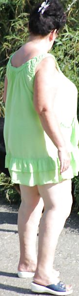 UNA AMIGA DE INTERNET 2P (PASEANDO EL PERRO) #15986216