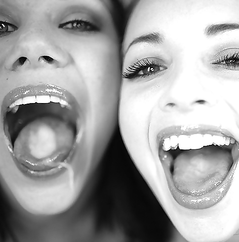 Yummy awh & swallow (AMYKISS-COLLECTION) #3930432