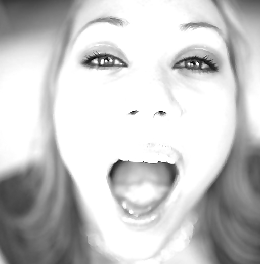 Yummy awh & swallow (AMYKISS-COLLECTION) #3930481