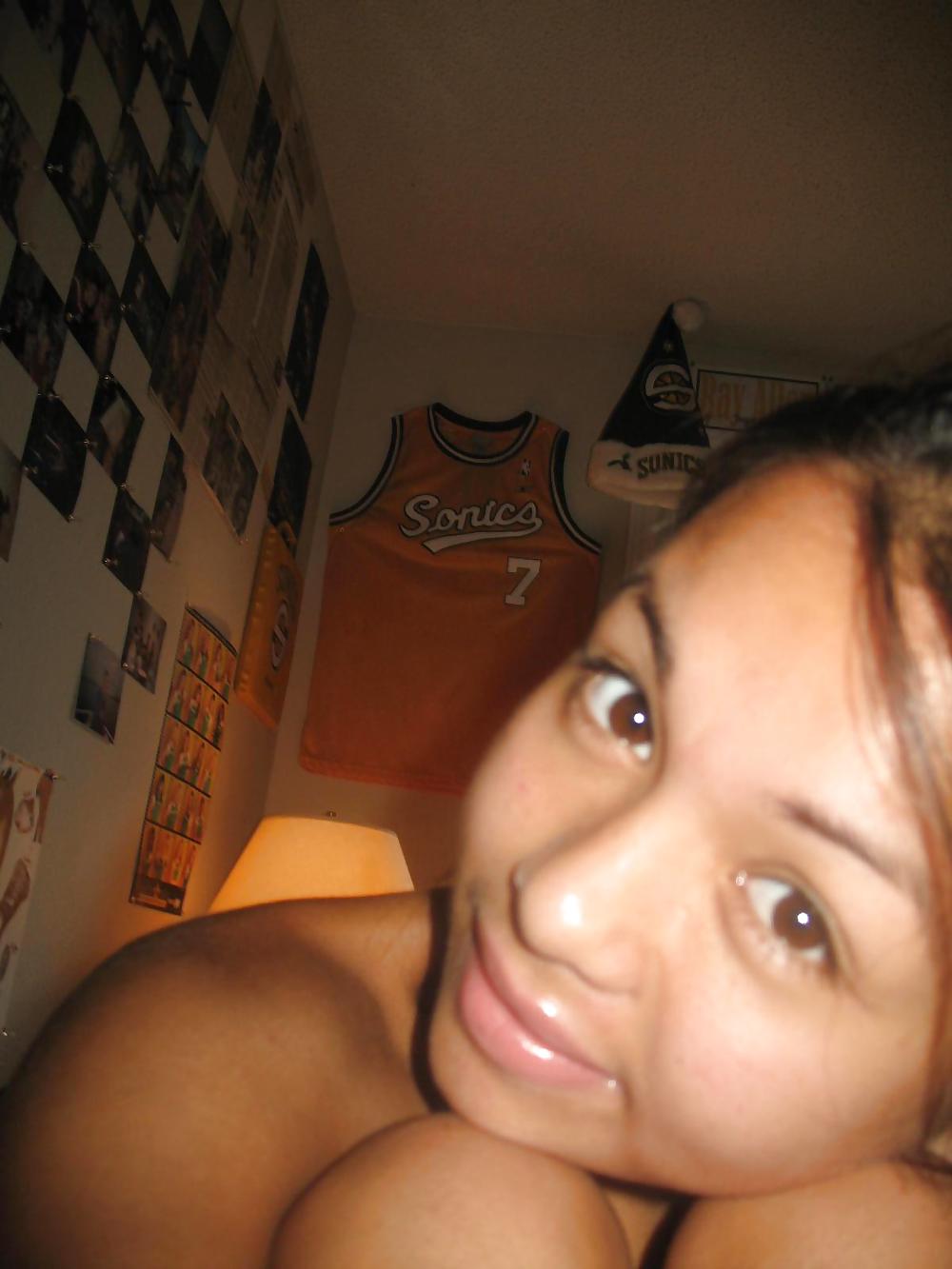 Selfshot 9 #18854226