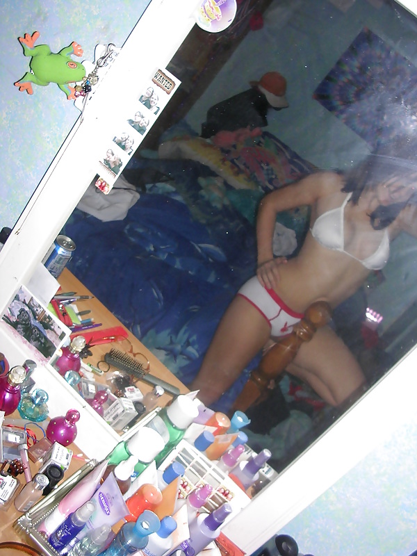 Selfshot 9 #18854365
