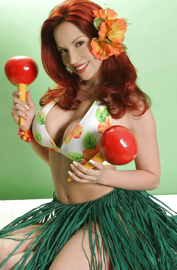 I fancy redheaded #10022561