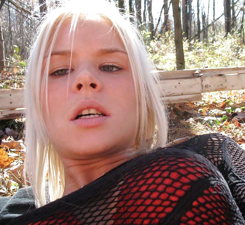 HOT COCK SUCKING BLONDE #9515285