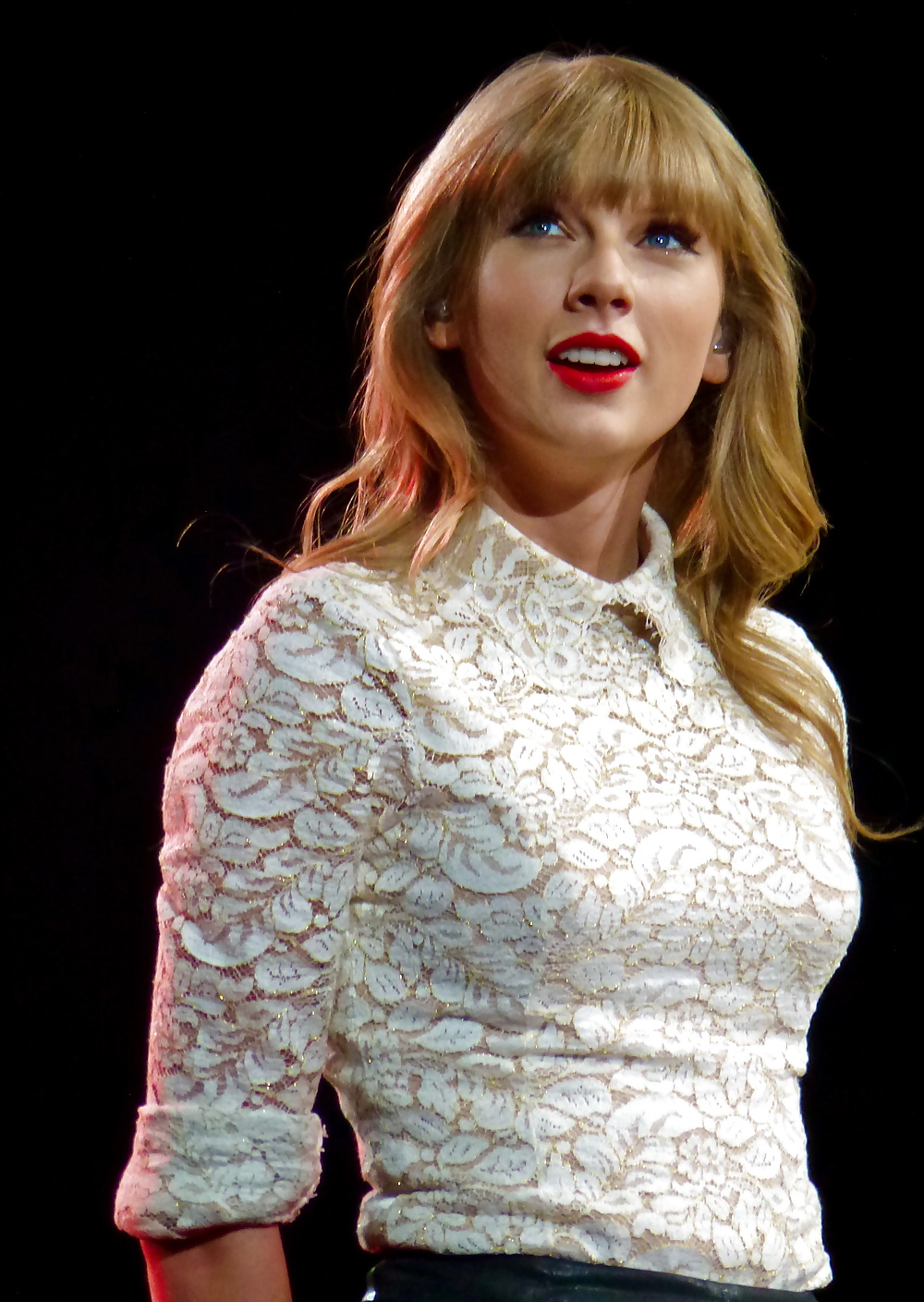 Taylor Swift #19332339