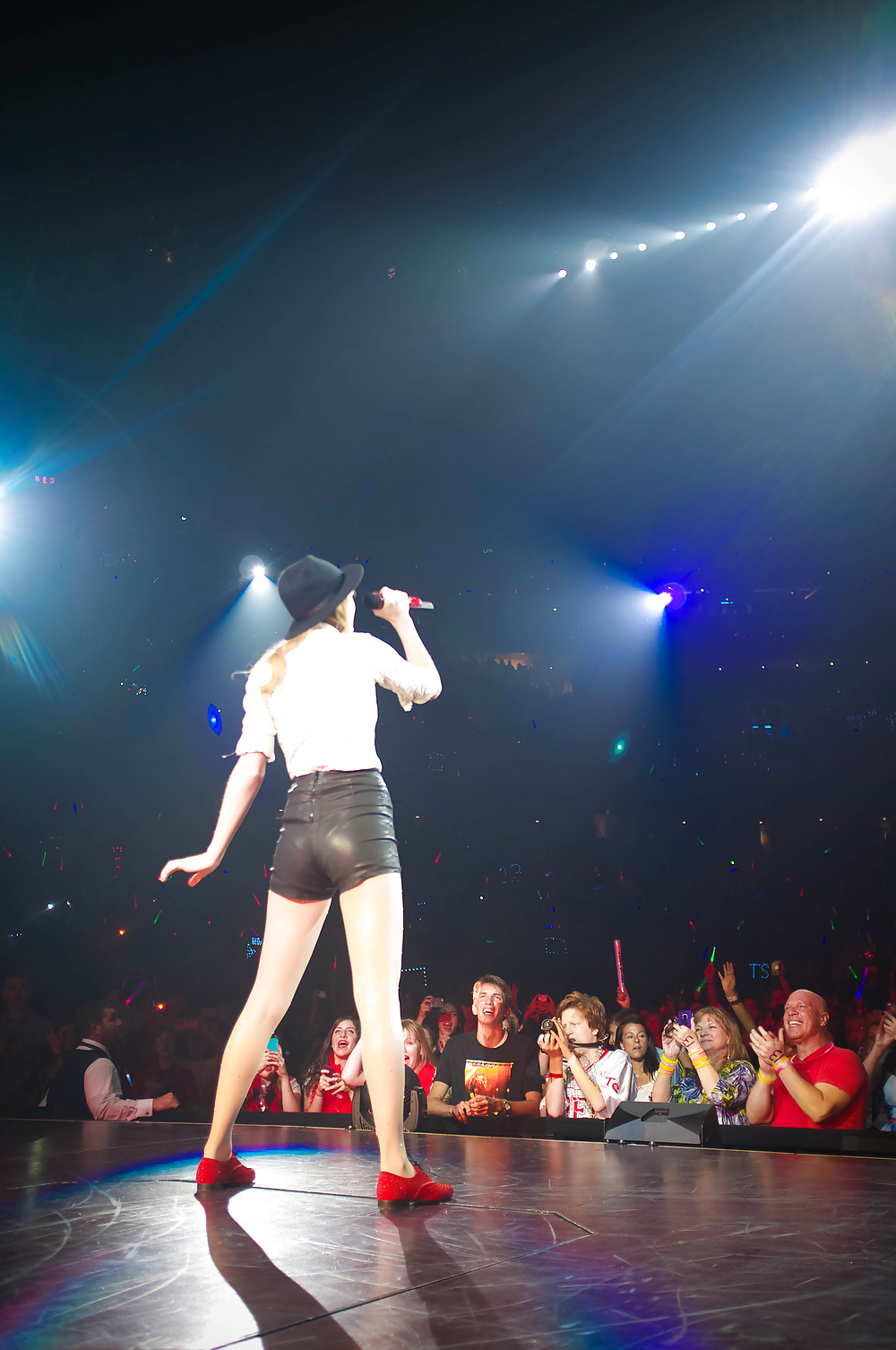 Taylor Swift #19332401