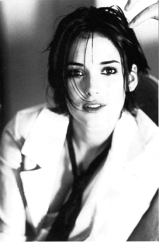 Winona Ryder 
 #11167970