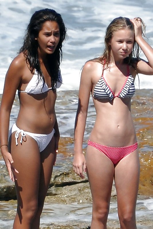 Horny nudist girls showing pussies & tits Beach teen 12 #20307232