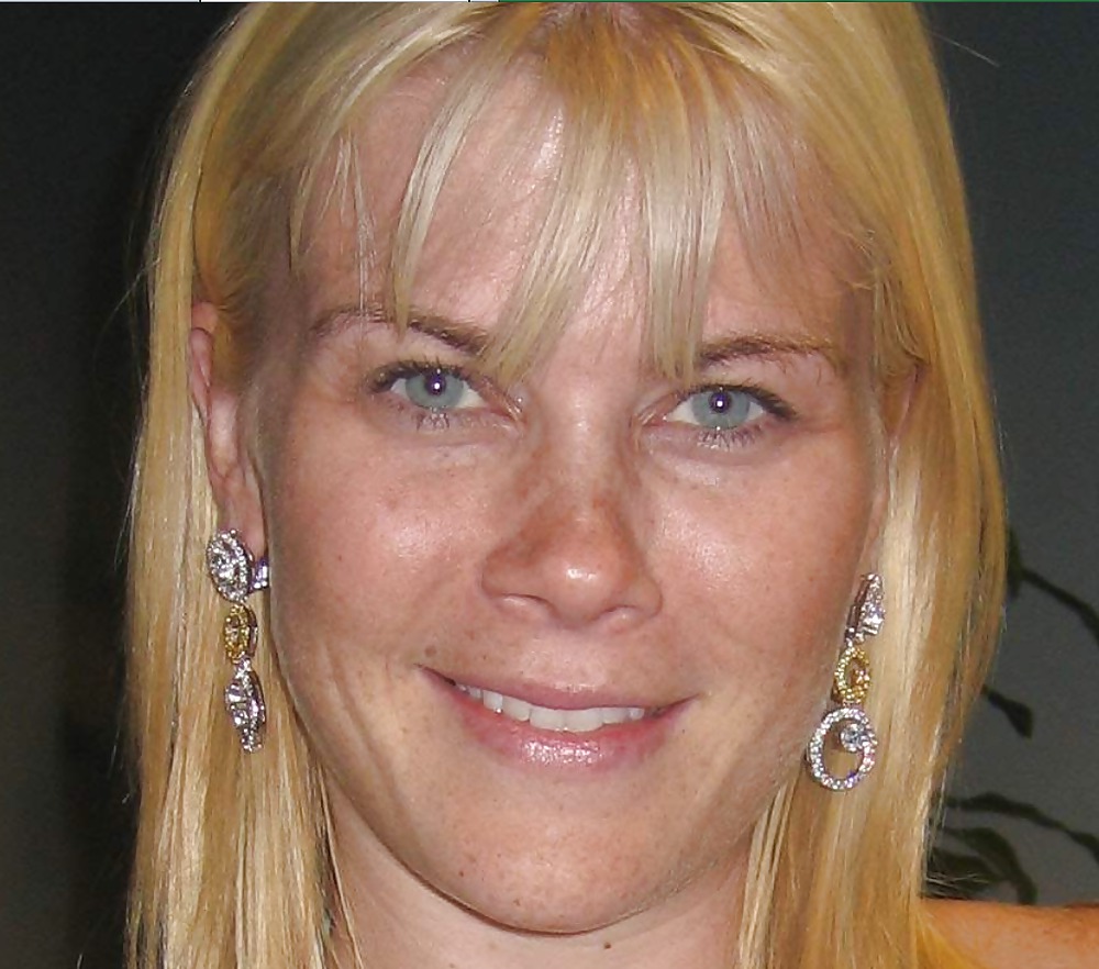 Alison sweeney
 #14180951