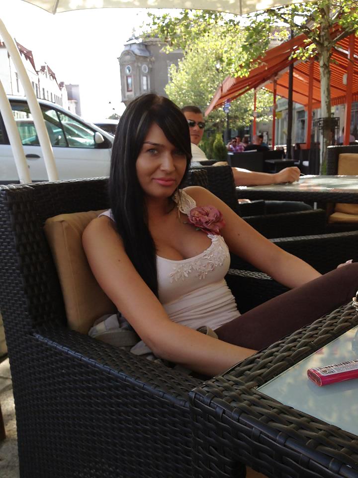 Fille Romanian: Tania #12402793