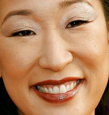 Sandra oh topless y fotos sexy
 #16793110