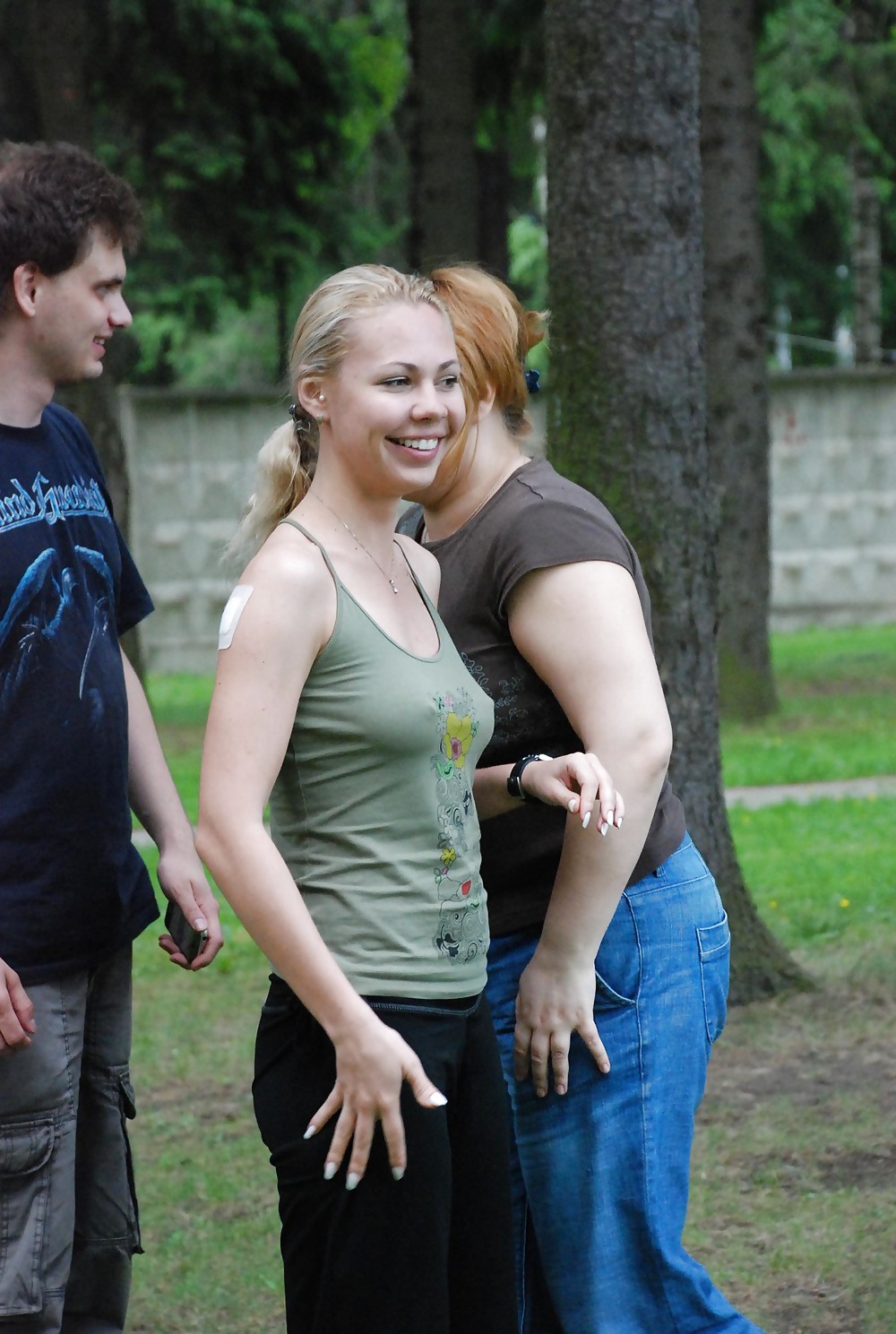 Braless 40. #4263992