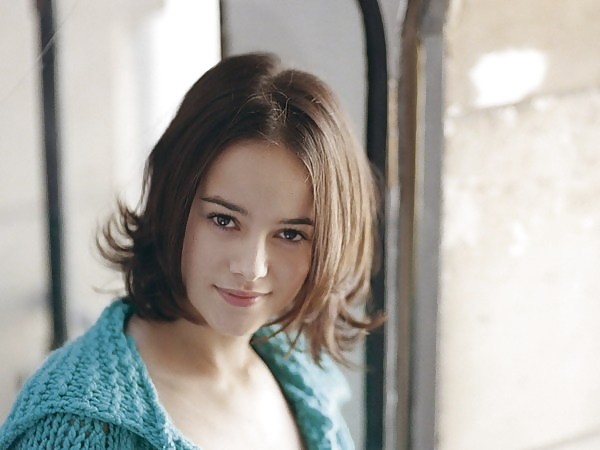 Alizee - French singer #1858227