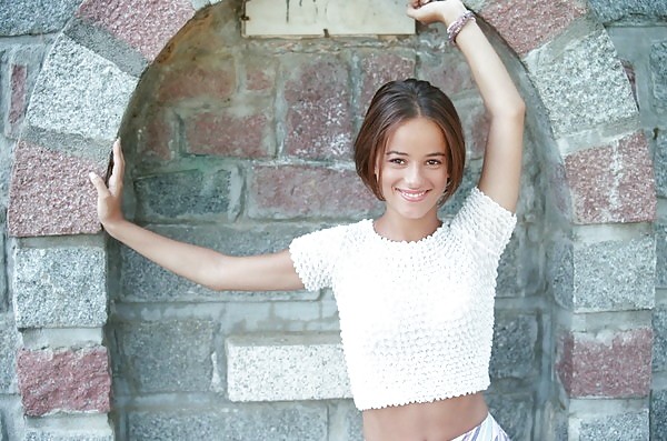 Alizee - French singer #1858246
