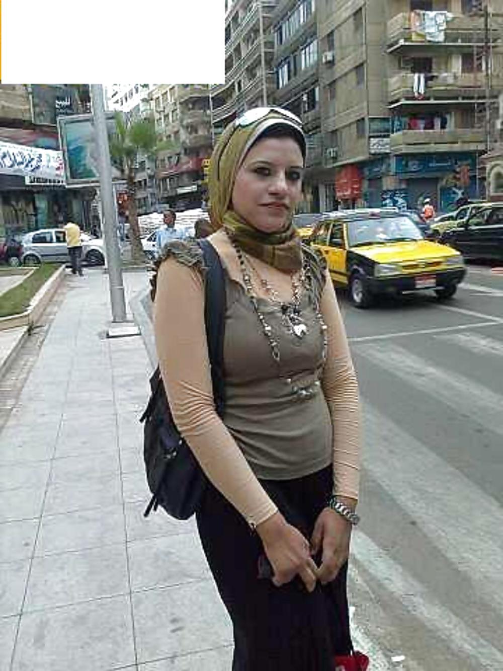 Arabische Frau Titten Zeigen #13085244