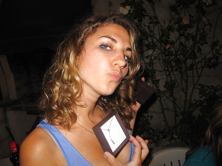 More me #13573836