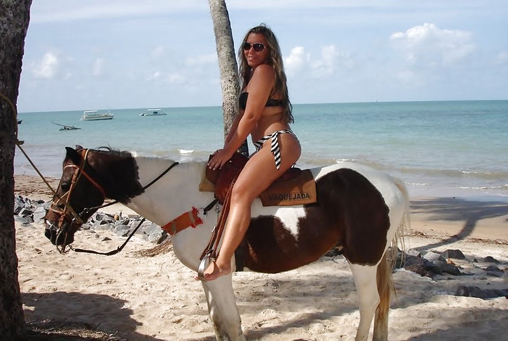 お尻 (スポーツ、ショート、さらに...)
 #10330688