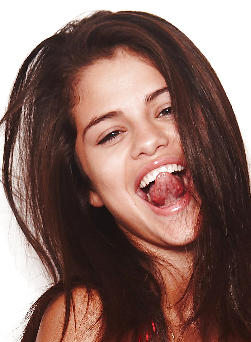 Selena Gomez Hq #14782387