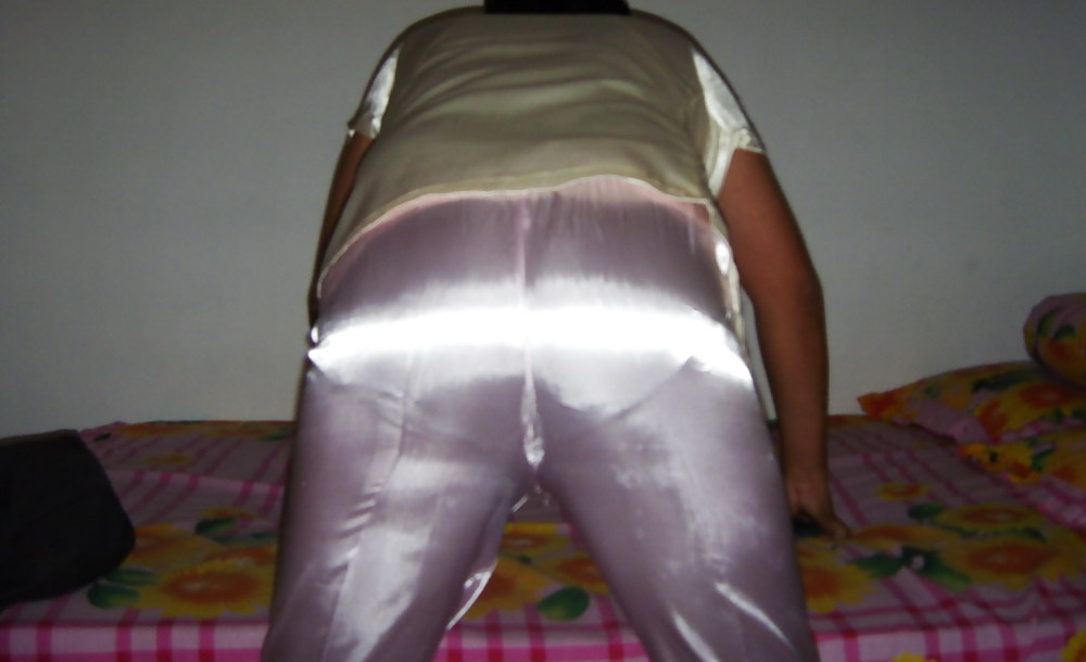 Satin #4379171