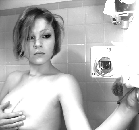 Selfshot 38 #19123150