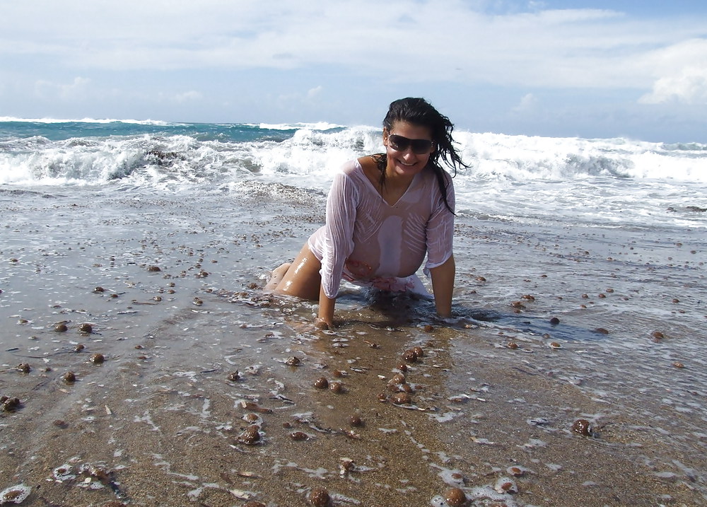 Alexandra moore - bianco trasparente sulla spiaggia
 #13629527