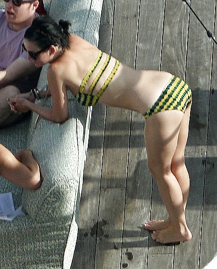 Katy Perry Bikini Pool #16236810