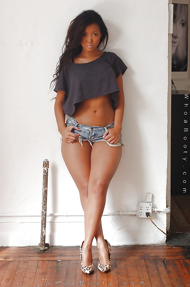 Admiration Of A Womans Body (Reggiebwoi) #19635841