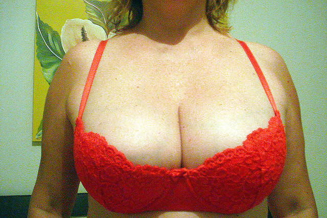 Self shots mature big breasted woman #2575925