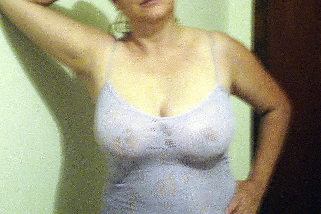 Self shots mature big breasted woman #2576085