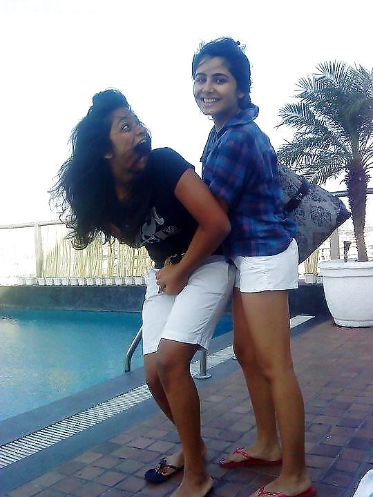 Tías indias
 #14764635