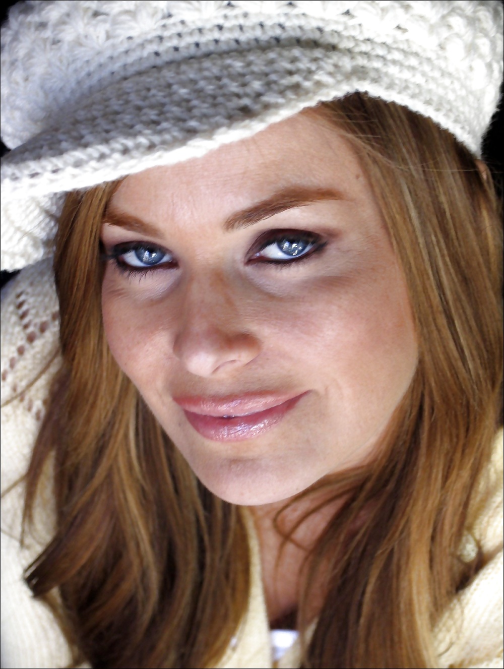 Carmen Electra (HQ) #9725604