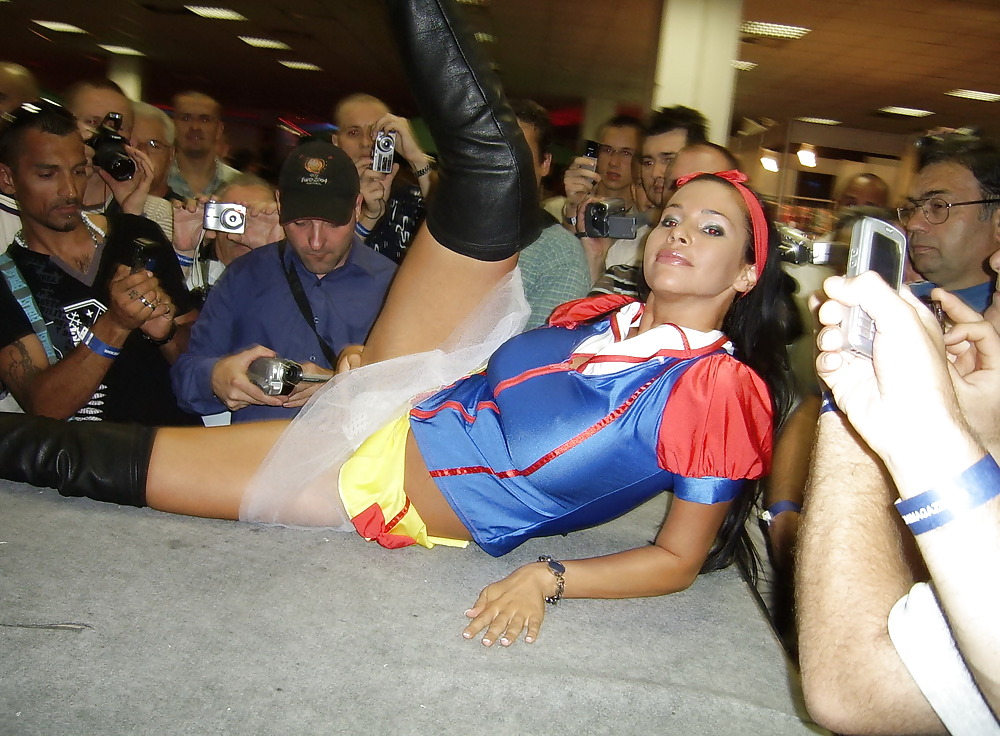 アウトフィット
 #908598