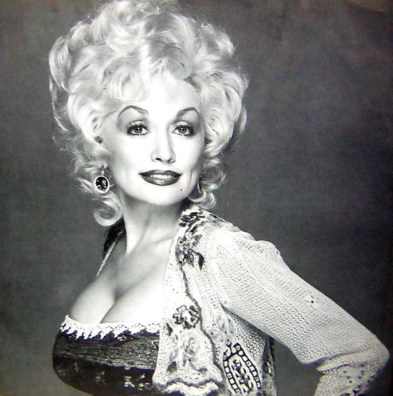 Dolly Parton #8562108