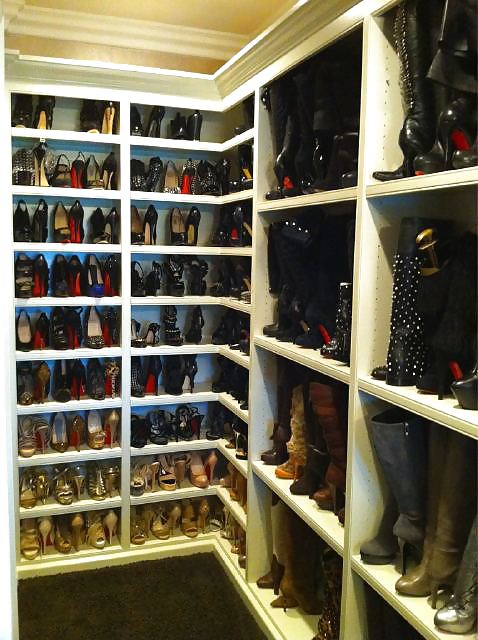 Parte de mi colección de zapatos-botas
 #22585280