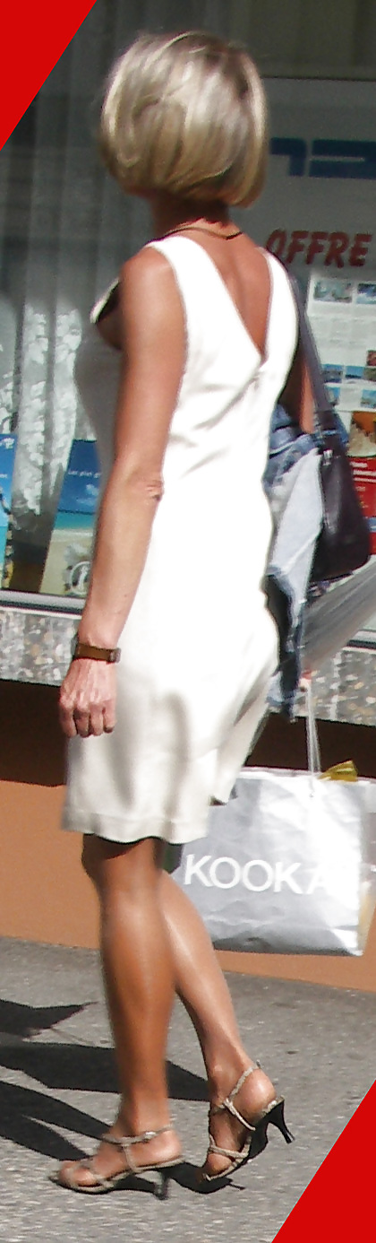 Pies cándidos
 #22604631