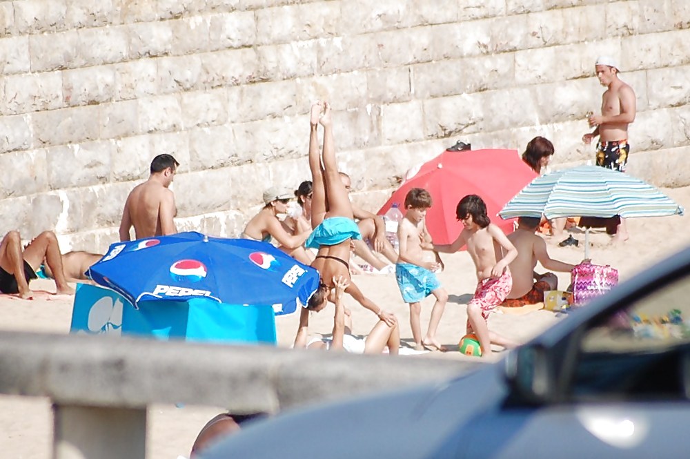 Hot Teen on the Beach #1671582