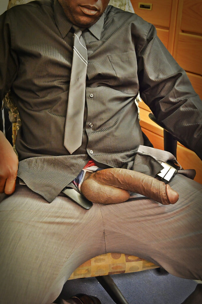 Suite e cravatta bbc grande cazzo nero
 #20113539