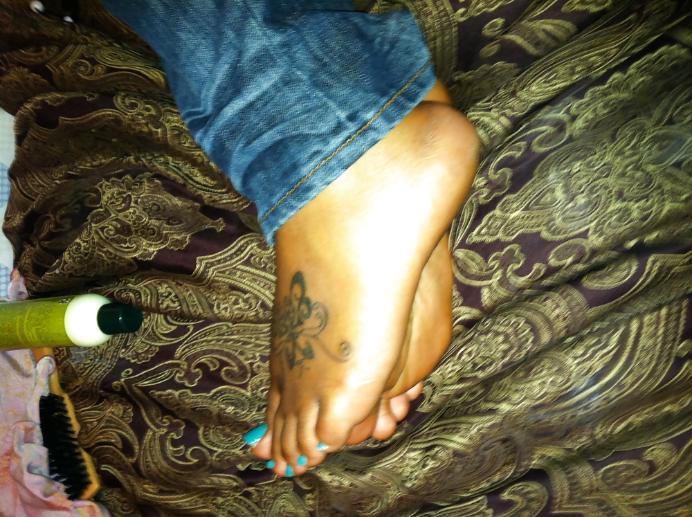 Pics of Raven's Toes and Feet #9608245