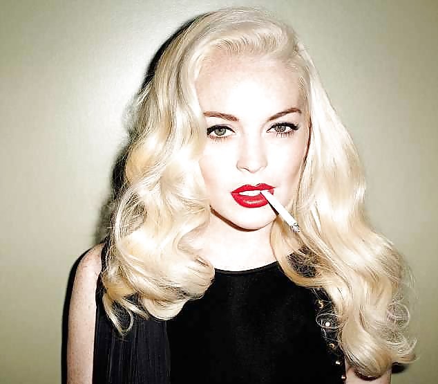 Lindsay Lohan ... Hot Blonde Photoshoot #11557221