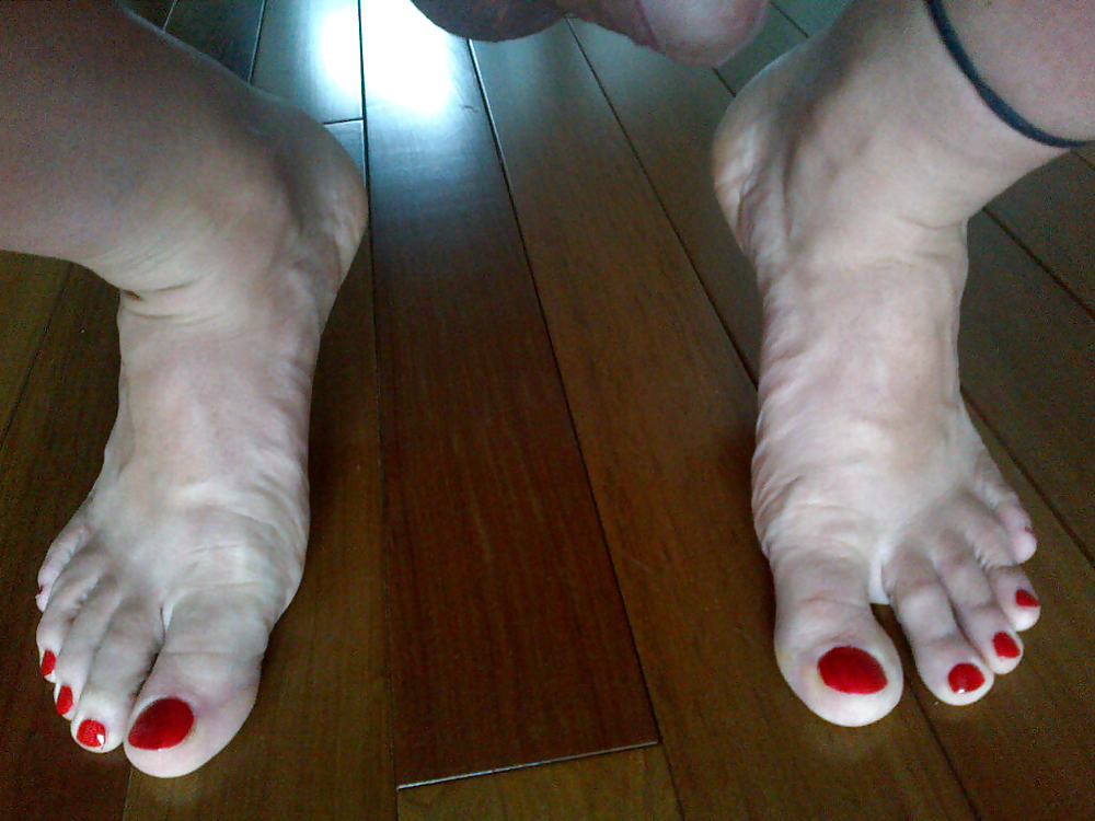 Red toe nail, ready to foot job a nice big cock!! #16945021