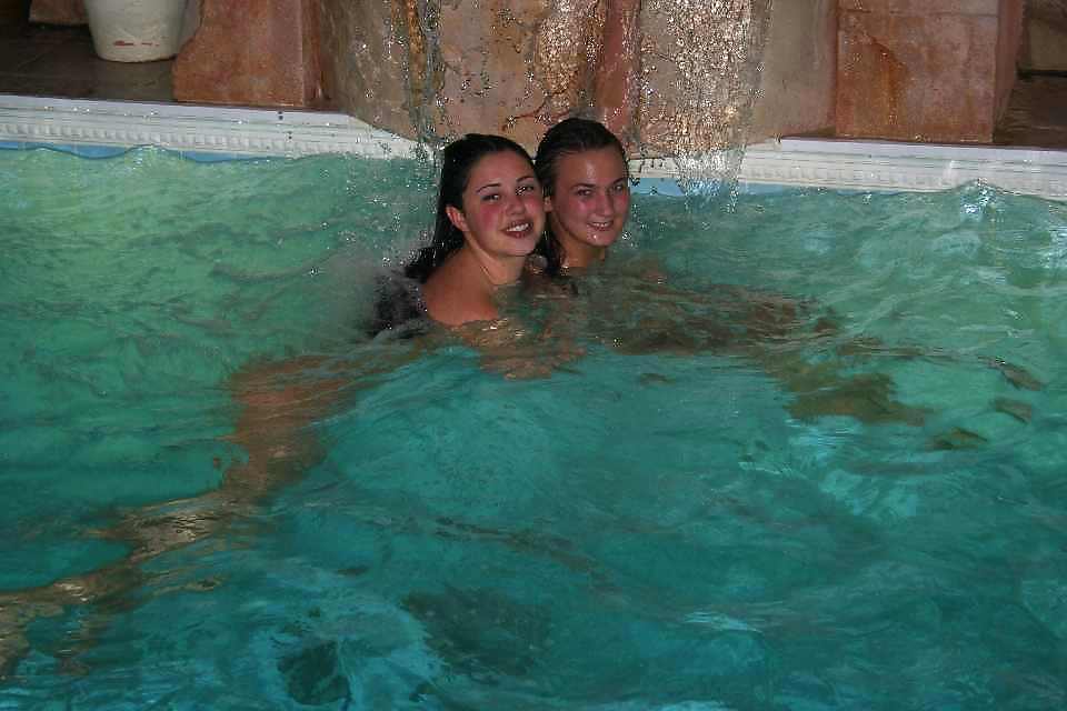 Amanda  Bonjour  #4448741