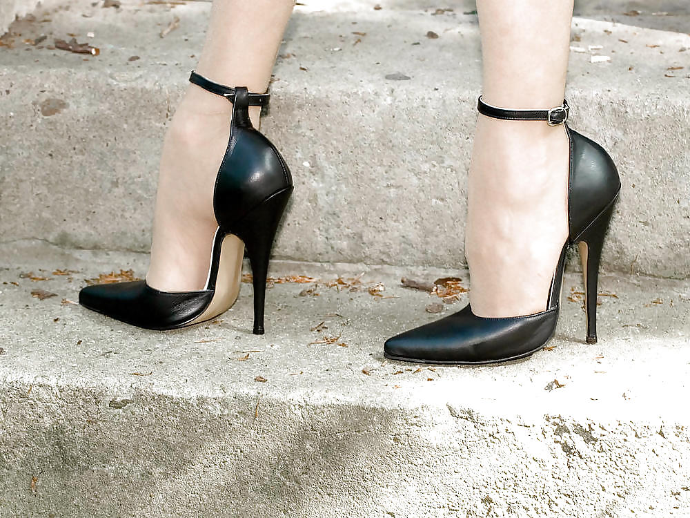 Lekkere meiden in kousen en heels #9991967