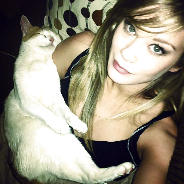 もっと見る :d
 #14764922