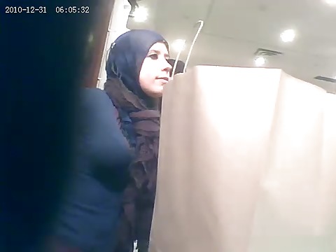 Big boobs arab  bitch in the mall #4534579