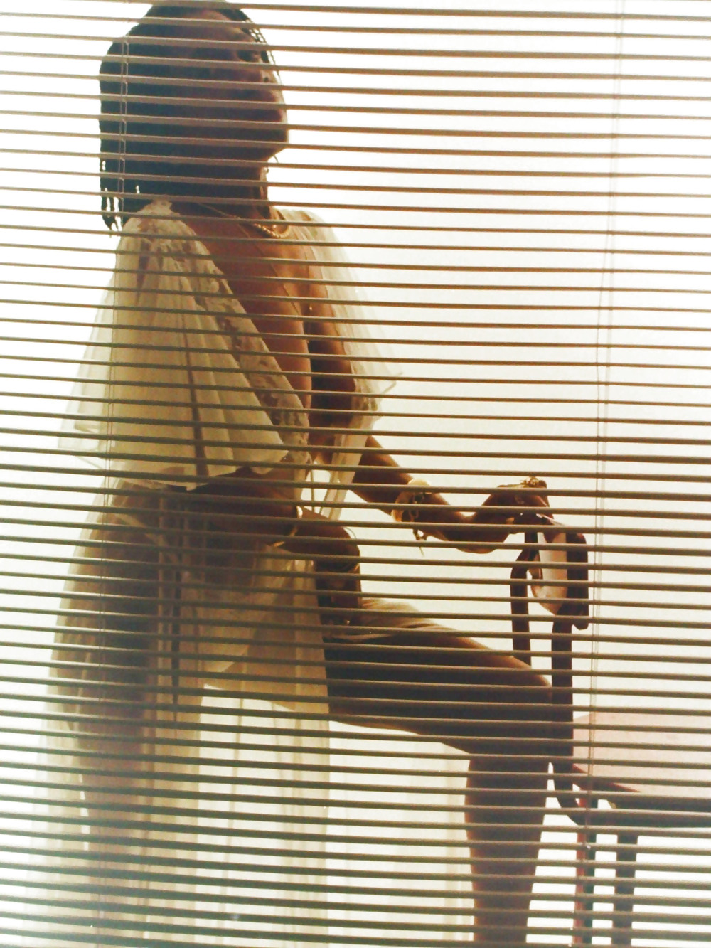 白いローブのBobbi
 #20833422