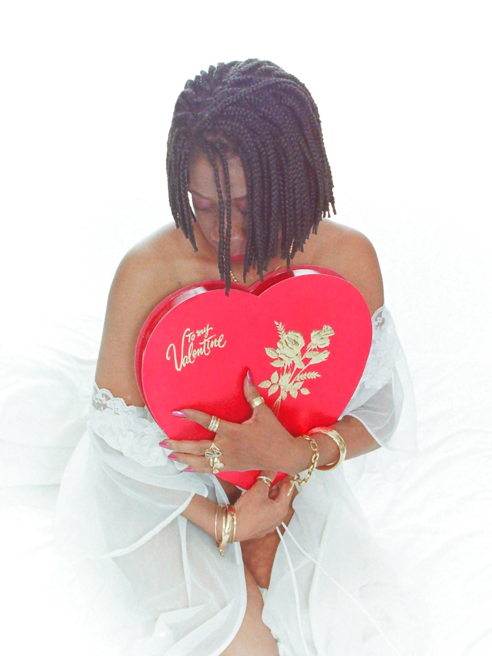 白いローブのBobbi
 #20833502