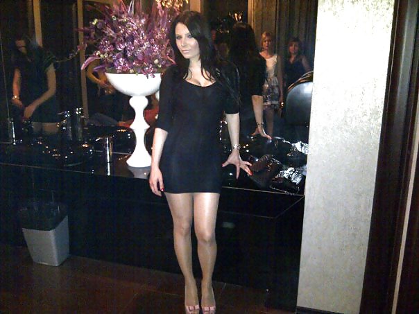 Ionela #18606670
