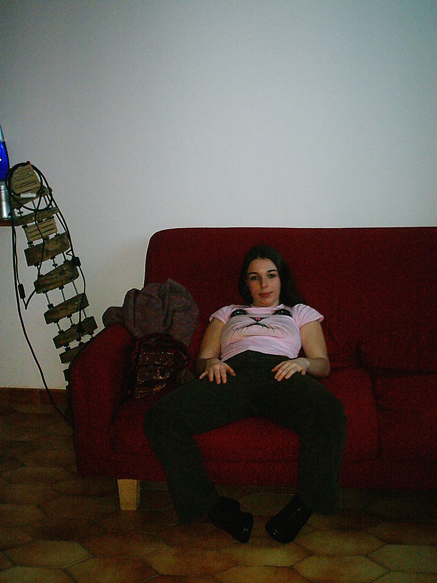 Usuario mogliemilf de mydiscreetspace.com
 #9782978