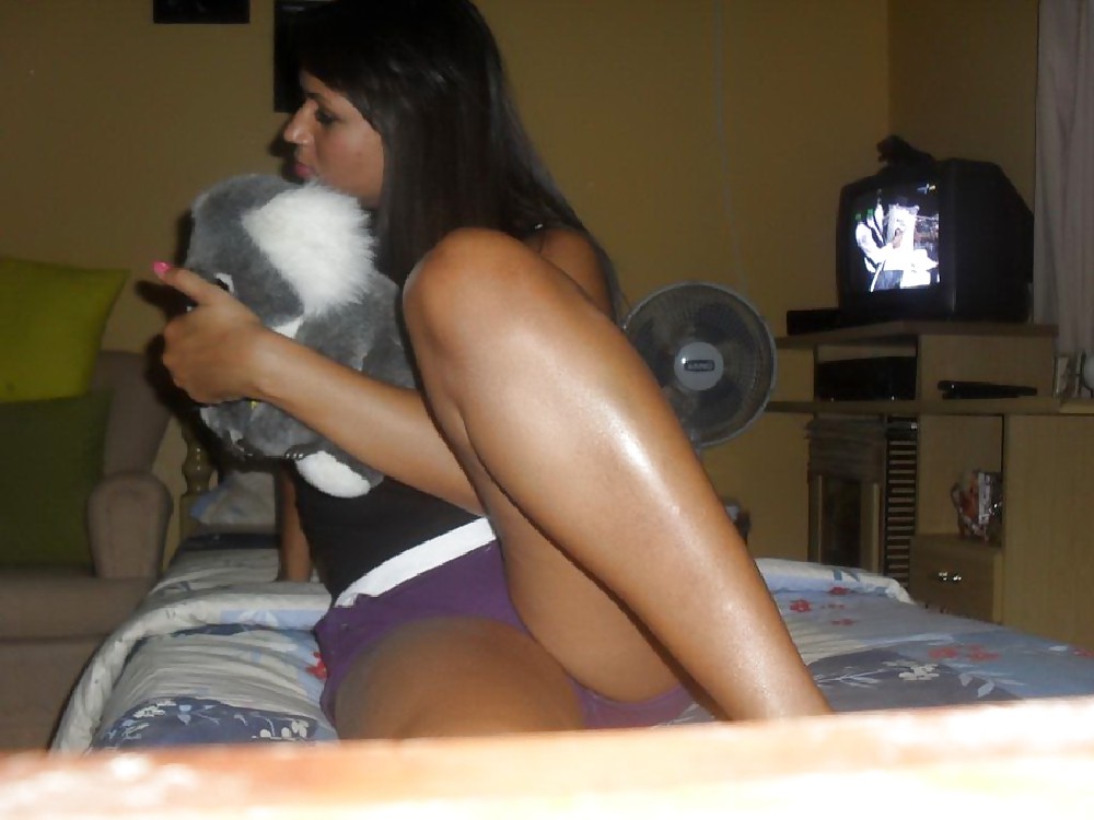 Sie will einen dicken schwanz
 #9182715